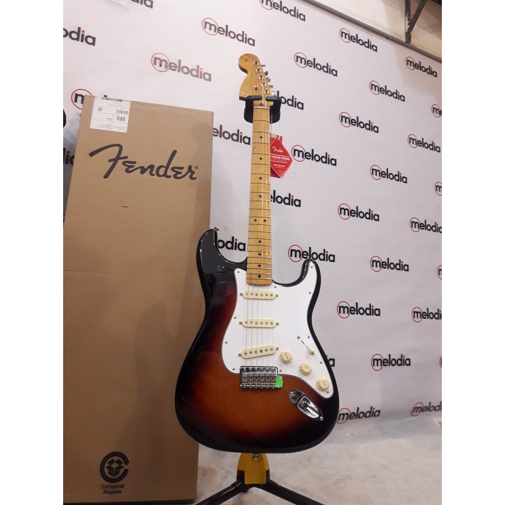 Detail Fender Stratocaster Jimi Hendrix Nomer 23