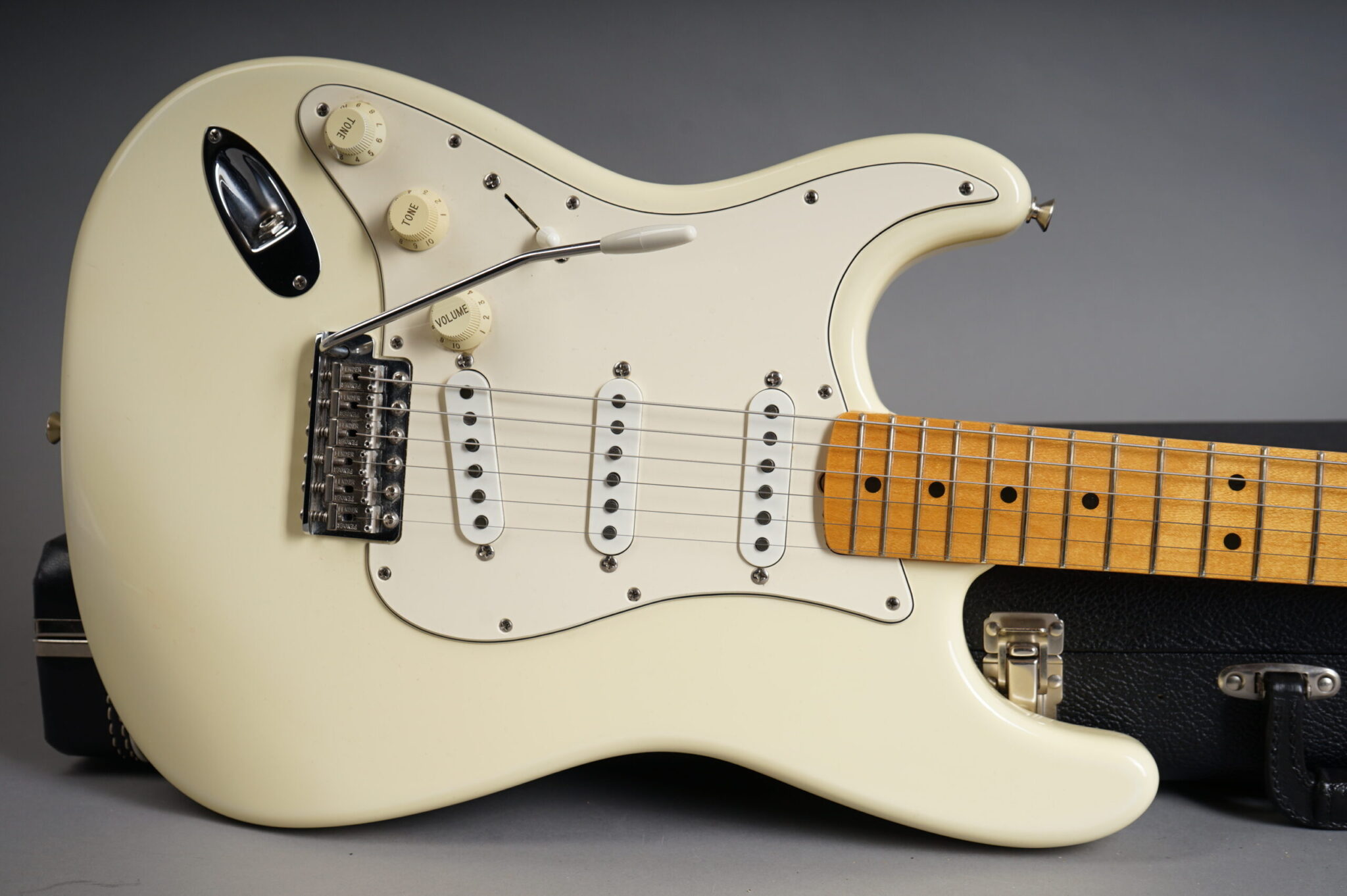 Detail Fender Stratocaster Jimi Hendrix Nomer 28