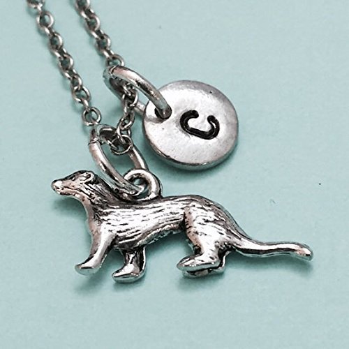 Detail Ferret Necklace Nomer 2