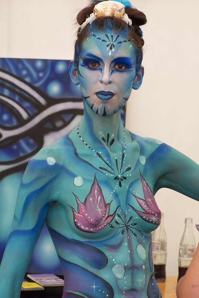 Detail Festival Body Painting Indonesia Nomer 28