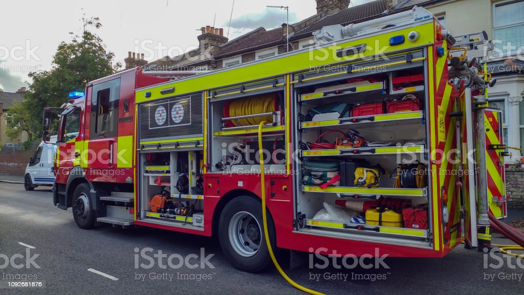 Detail Fire Engine Picture Nomer 17