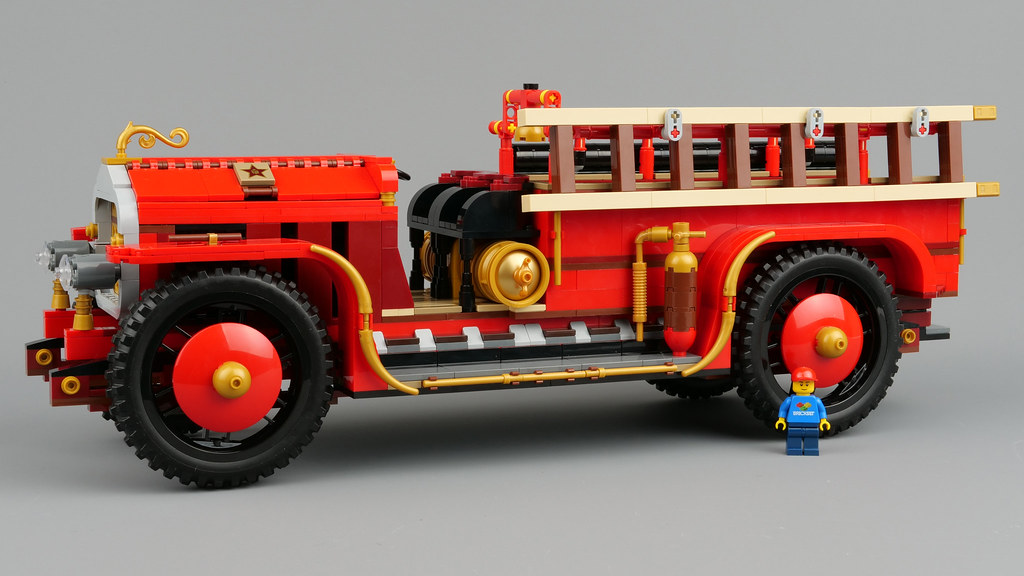 Detail Fire Engine Picture Nomer 38