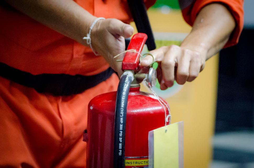 Detail Fire Extinguisher Images Free Nomer 31