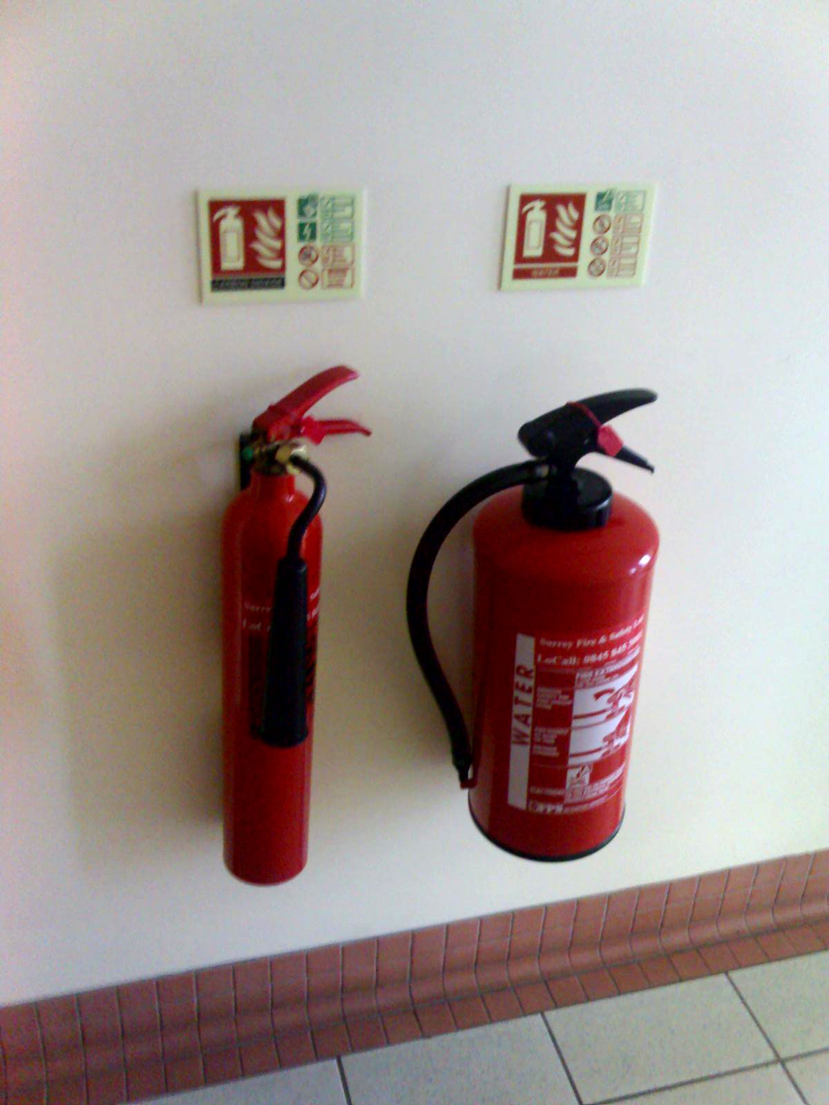 Detail Fire Extinguishers Picture Nomer 17