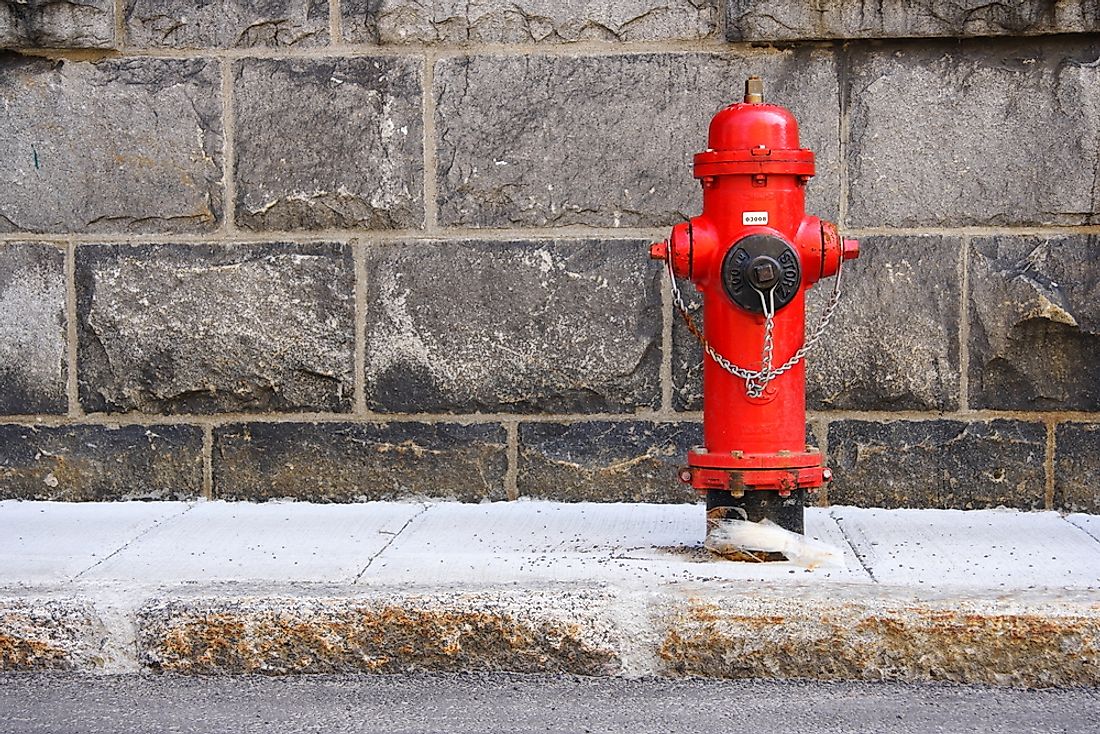 Detail Fire Hydrant Images Nomer 16