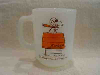 Download Fire King Snoopy Mug Nomer 39