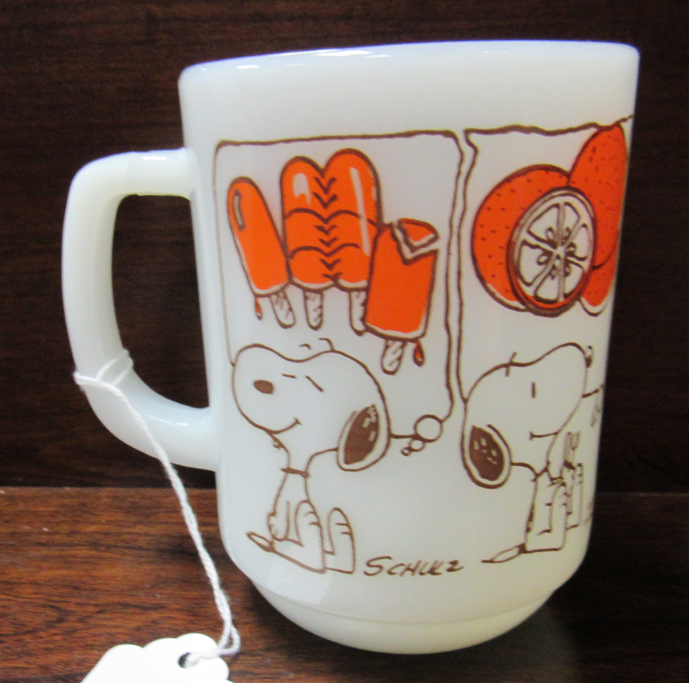 Download Fire King Snoopy Mug Nomer 46