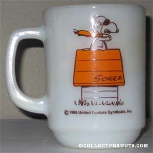 Detail Fire King Snoopy Mug Nomer 53