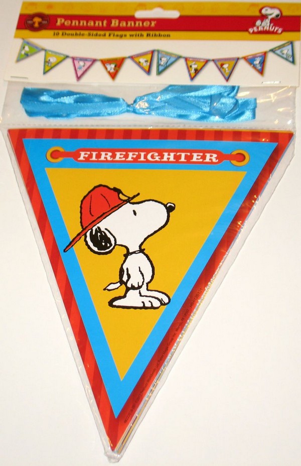 Detail Firefighter Snoopy Nomer 46