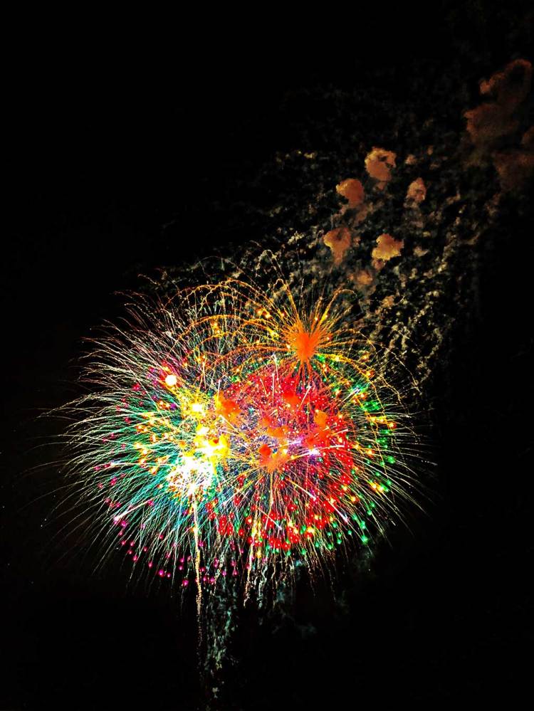 Detail Firework Images Free Nomer 31