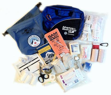 Detail First Aid Kit Wolf Trap Nomer 4