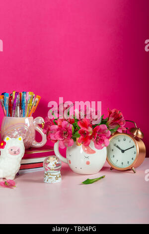 Detail Flamingo Alarm Clock Nomer 24