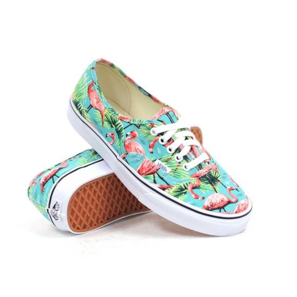 Detail Flamingo Print Vans Nomer 12