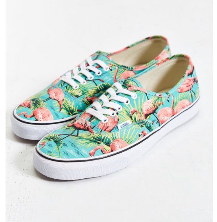 Detail Flamingo Print Vans Nomer 3