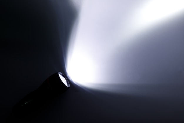 Detail Flashlight Background Nomer 23