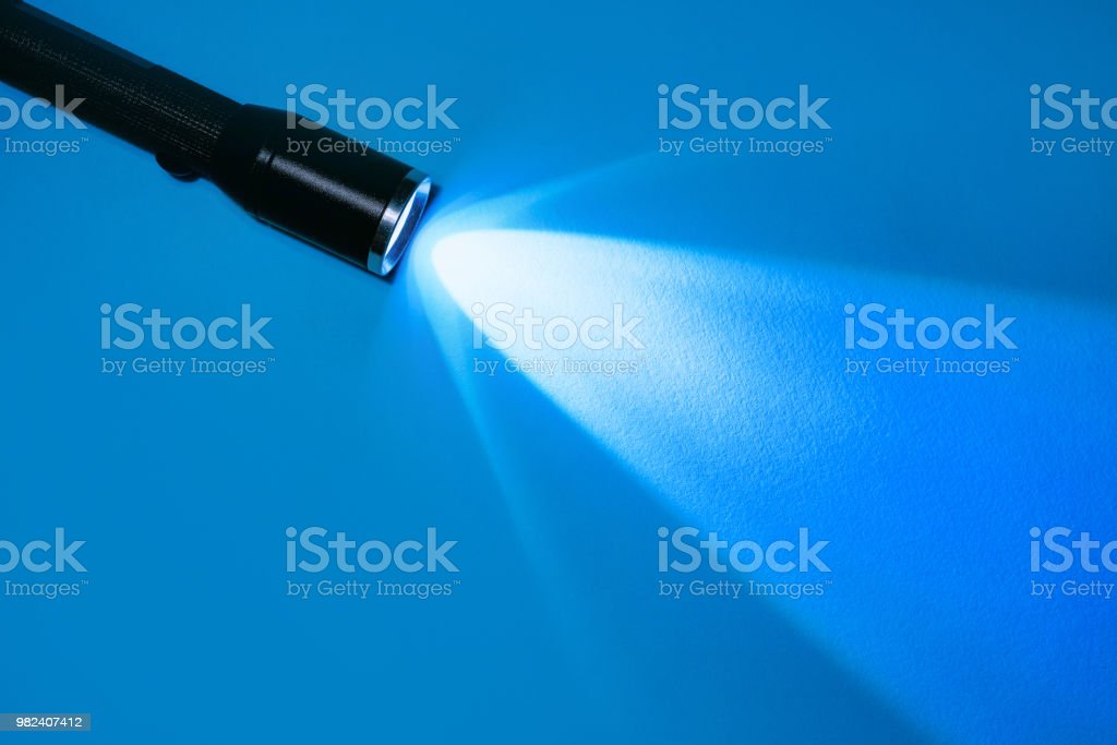 Detail Flashlight Background Nomer 48