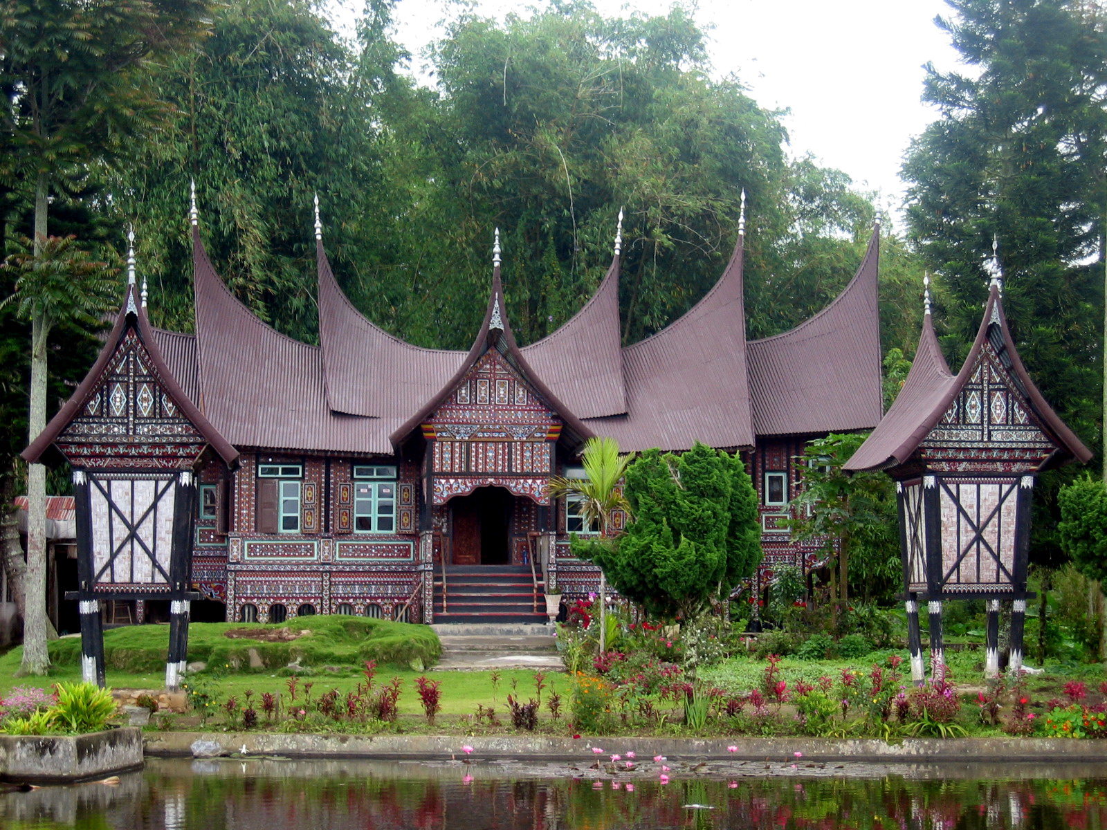 Detail Bagian Bagian Ruang Rumah Gadang Nomer 14