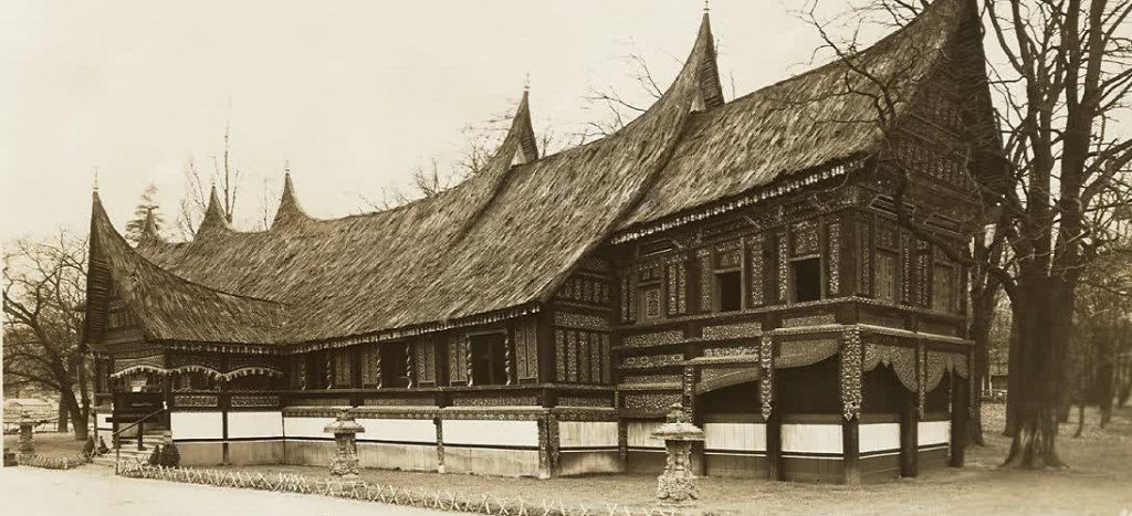 Detail Bagian Bagian Ruang Rumah Gadang Nomer 33