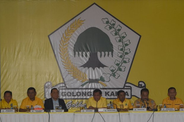 Detail Baground Golkar Nomer 51