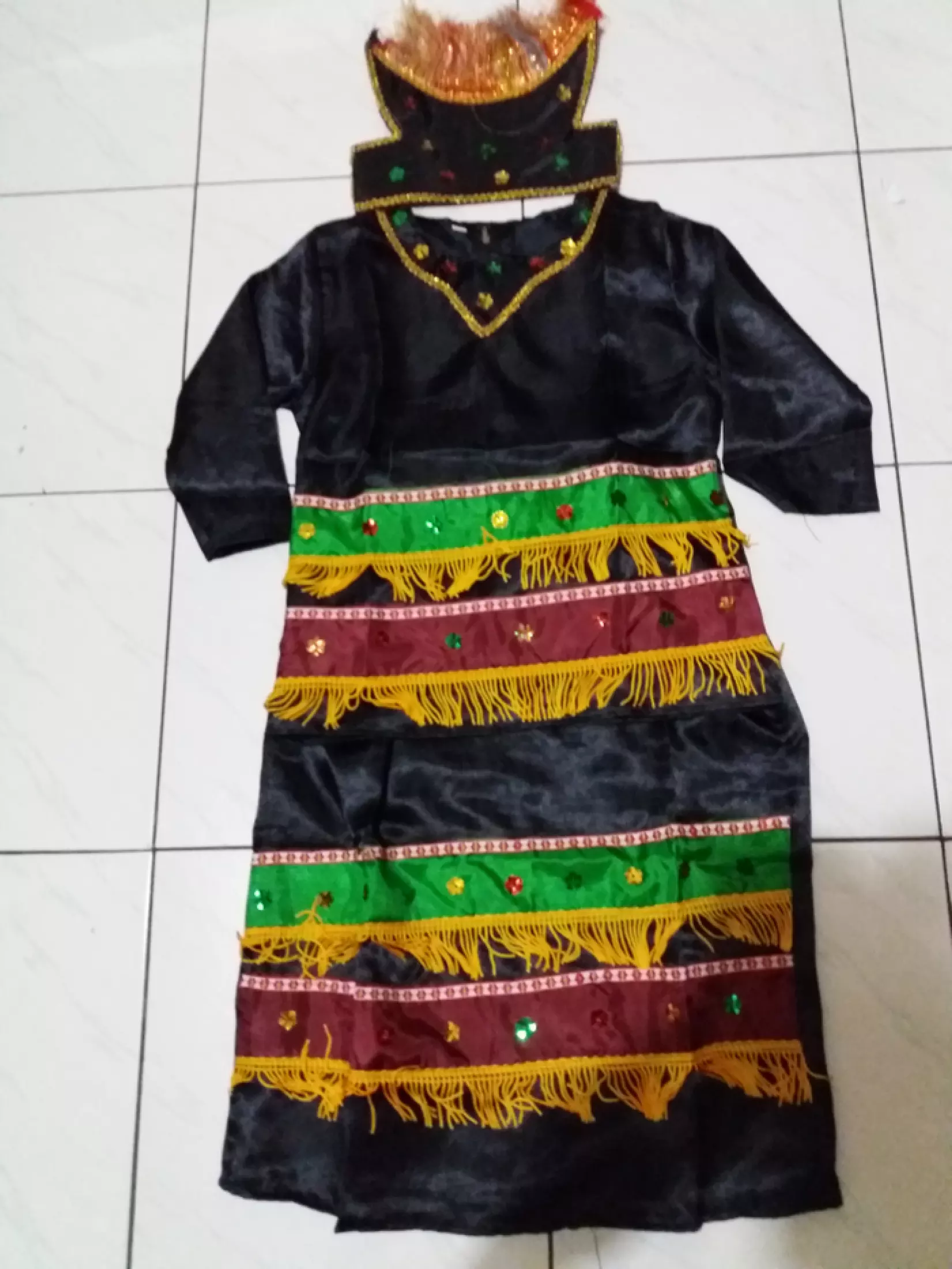 Detail Baju Adat Karnaval Dewasa Nomer 52