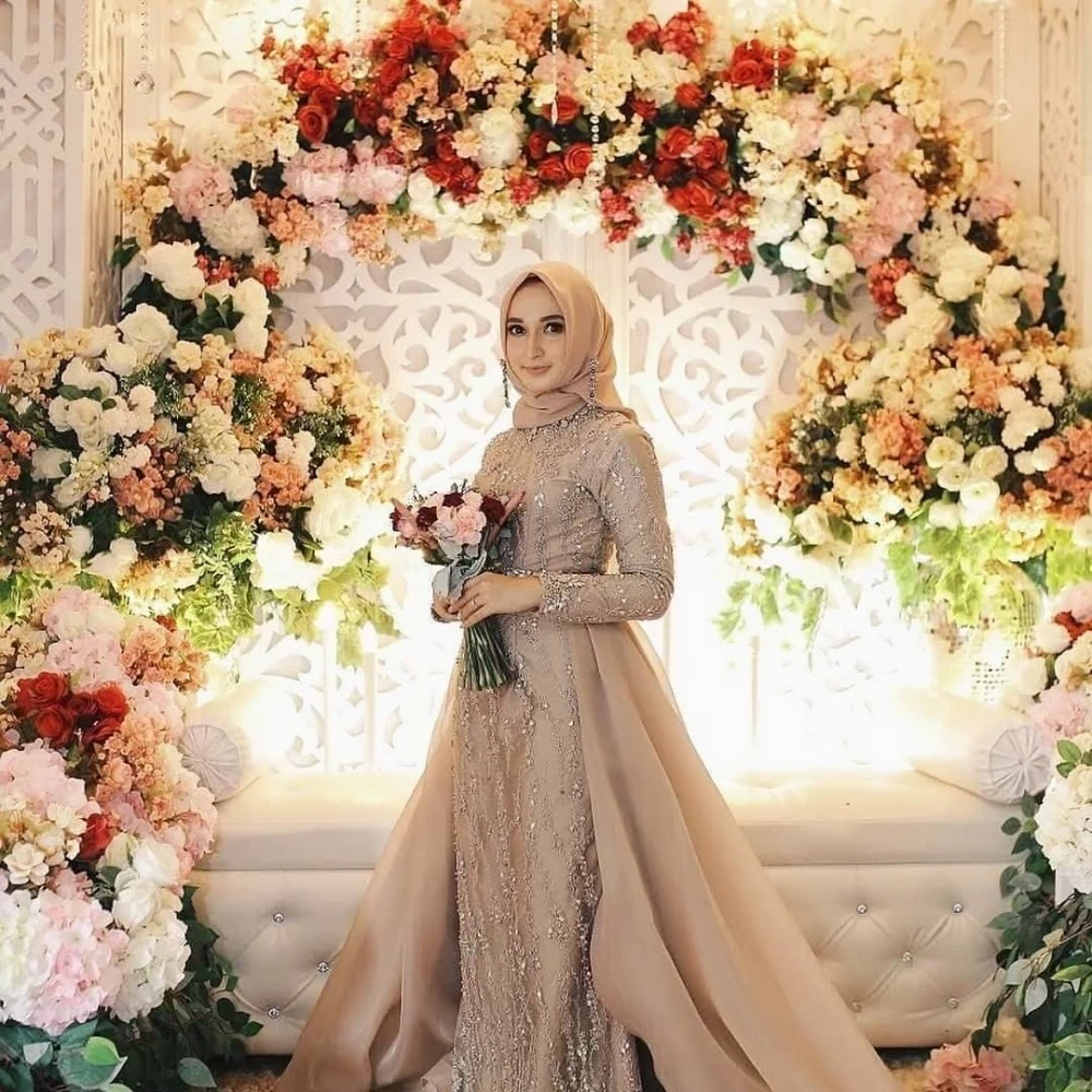 Detail Baju Akad Nikah Muslimah Simple Nomer 29