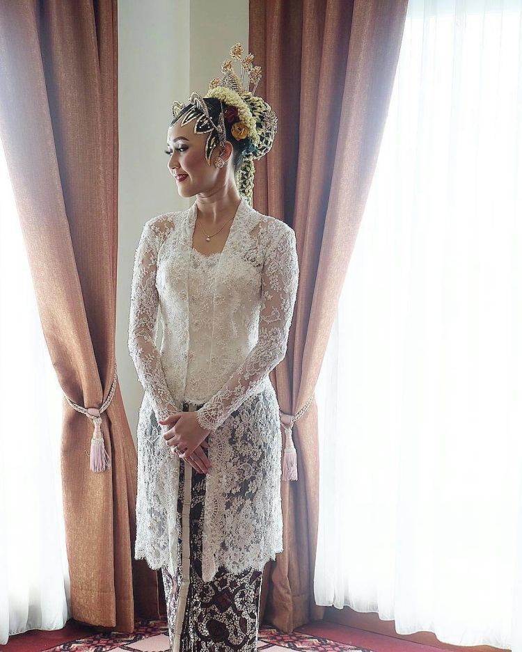 Detail Baju Akad Nikah Sederhana Nomer 33