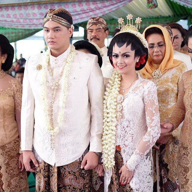 Detail Baju Akad Nikah Sederhana Nomer 37