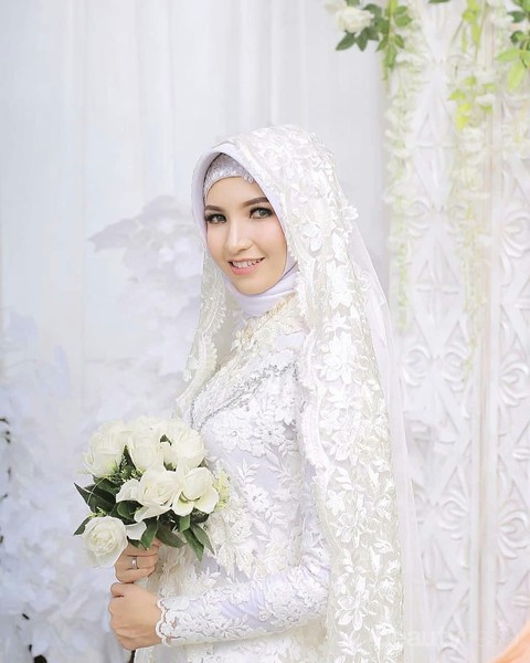 Detail Baju Akad Nikah Simple Nomer 51