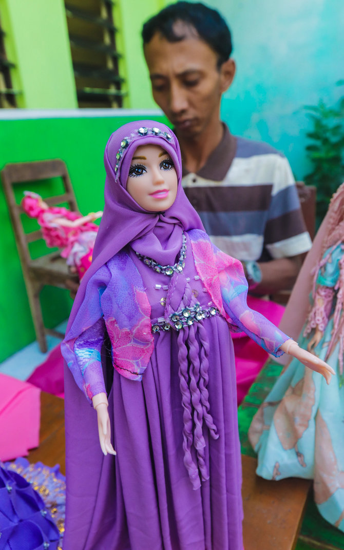 Detail Baju Barbie Muslimah Nomer 7