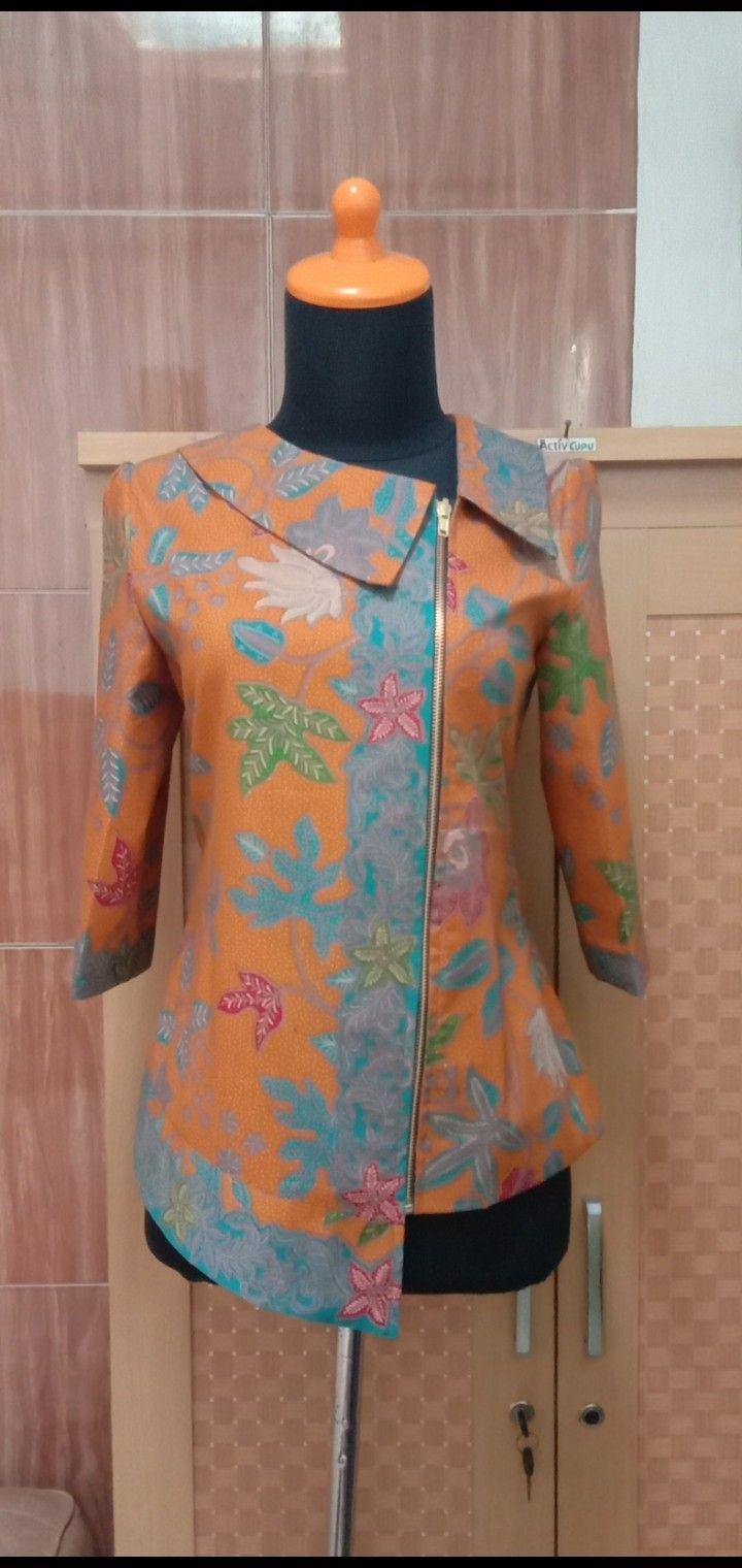 Detail Baju Batik Kerja Kombinasi Nomer 46