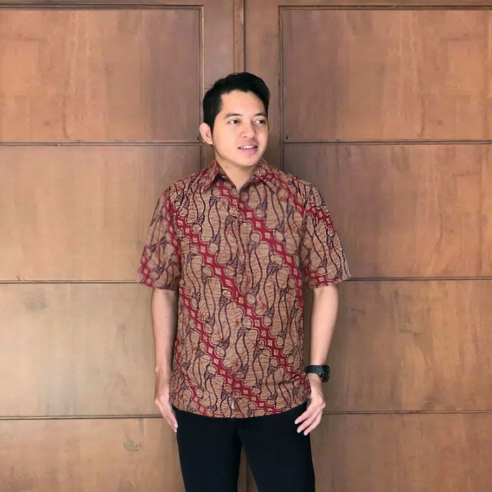 Detail Baju Batik Motif Parang Nomer 3