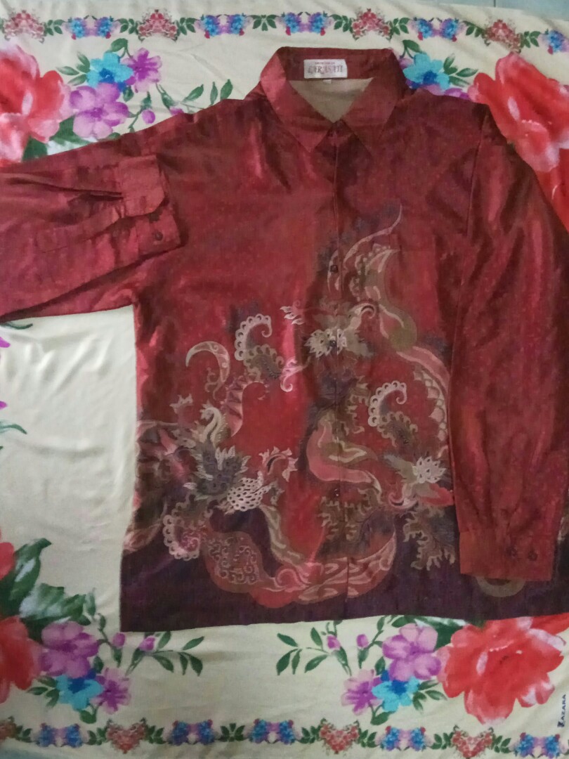 Detail Baju Batik Pria Warna Merah Marun Nomer 39