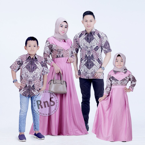 Detail Baju Couple Keluarga Batik Nomer 39