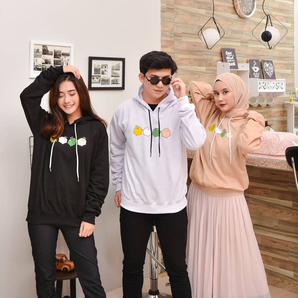 Detail Baju Couple Sahabat 3 Orang Nomer 52