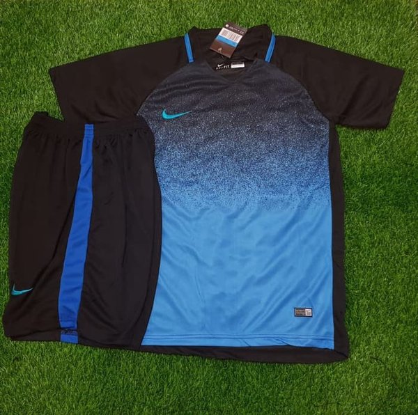 Detail Baju Futsal Warna Biru Dongker Nomer 28