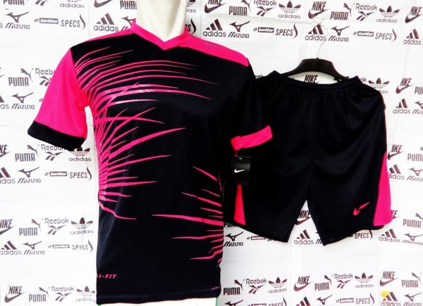 Detail Baju Futsal Warna Pink Hitam Nomer 14