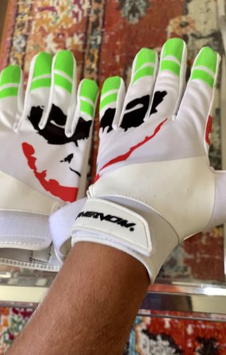 Detail Football Gloves Joker Nomer 46