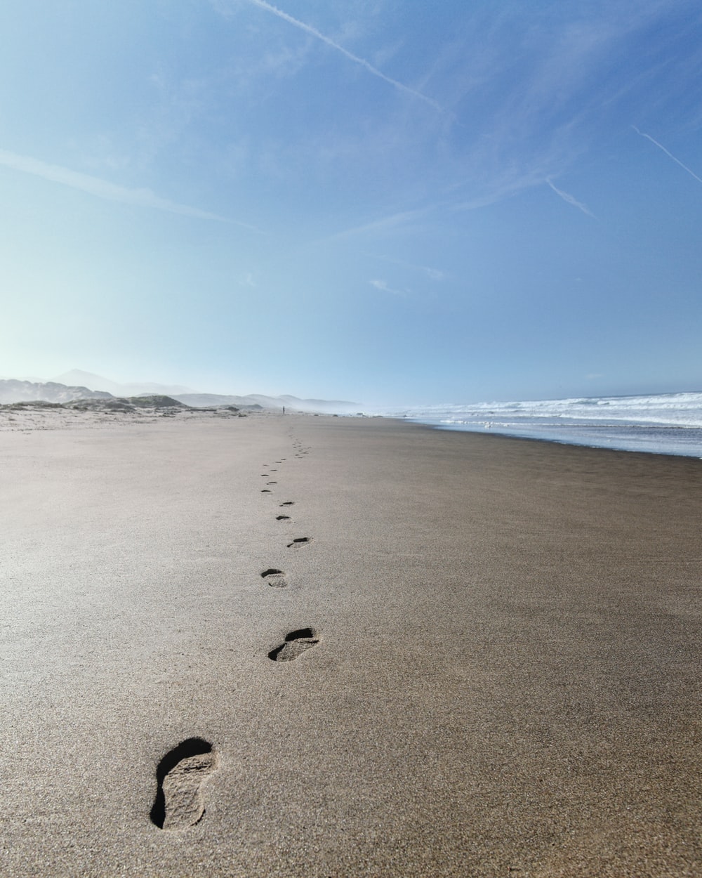 Detail Footprints In The Sand Images Free Nomer 6