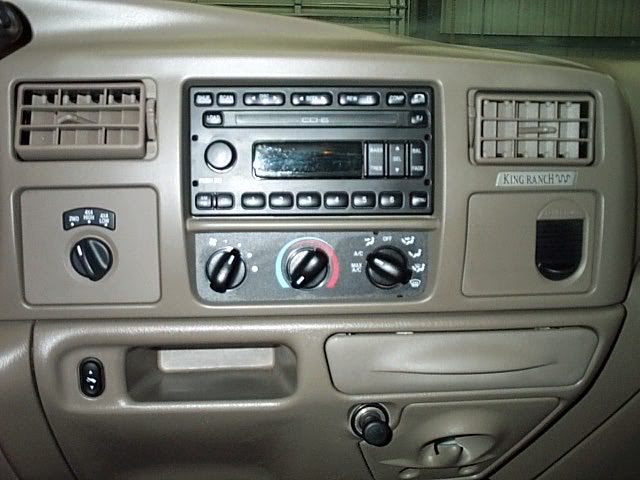 Detail Ford Escape Cigarette Lighter Socket Nomer 43