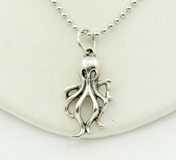 Detail Fork Octopus Necklace Nomer 43