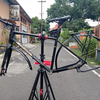 Detail Fork Sepeda Hybrid Nomer 50