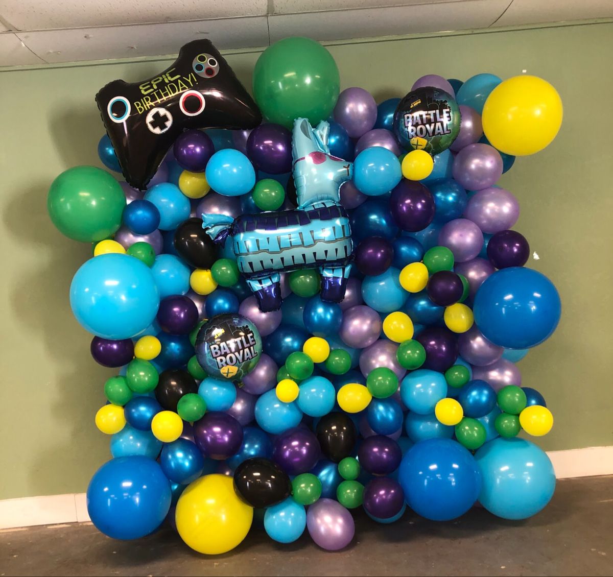 Detail Fortnite Balloon Garland Nomer 9