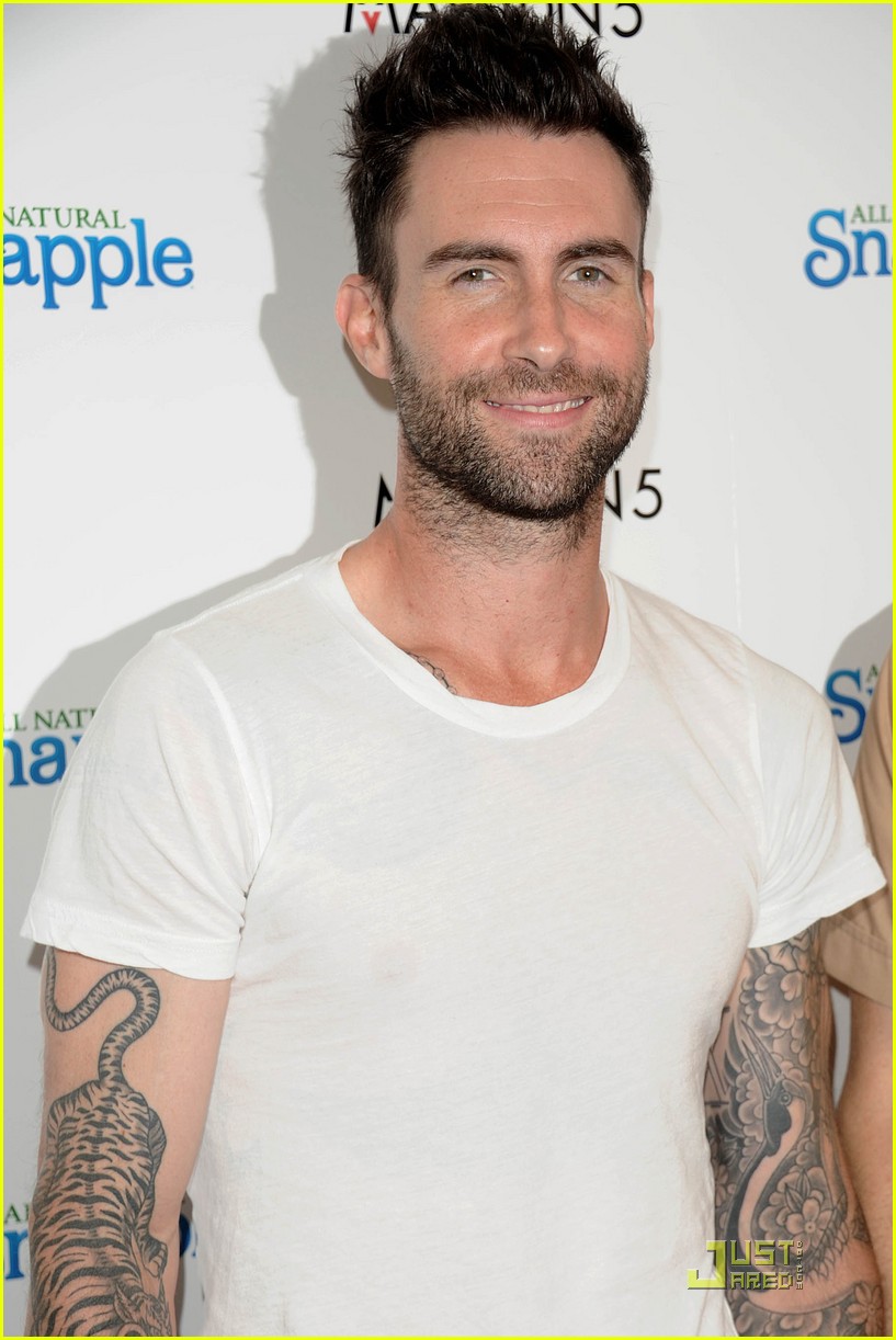 Detail Foto Adam Levine Maroon 5 Nomer 15