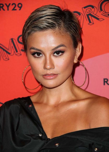 Detail Foto Agnez Mo Nomer 30