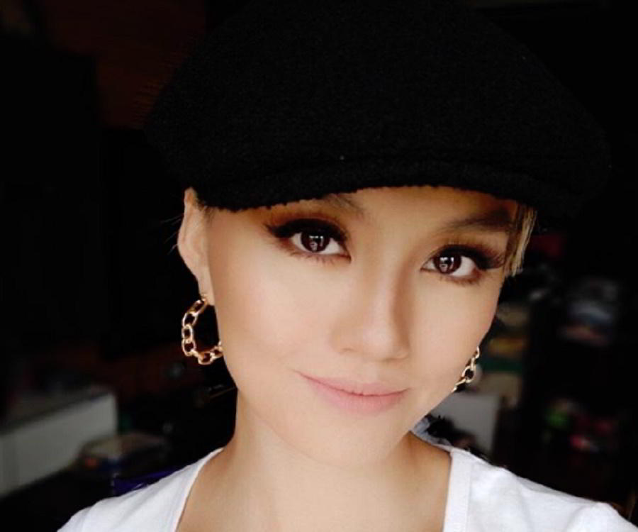 Detail Foto Agnez Mo Nomer 35