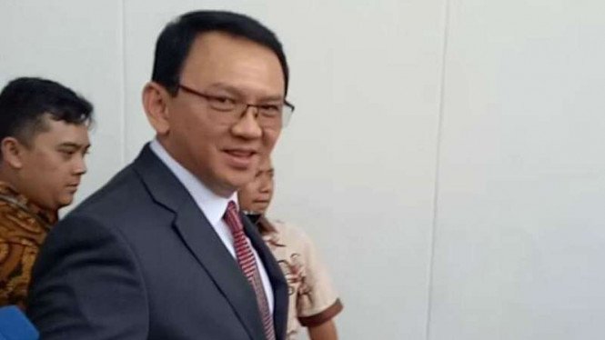 Detail Foto Ahok Muda Nomer 18