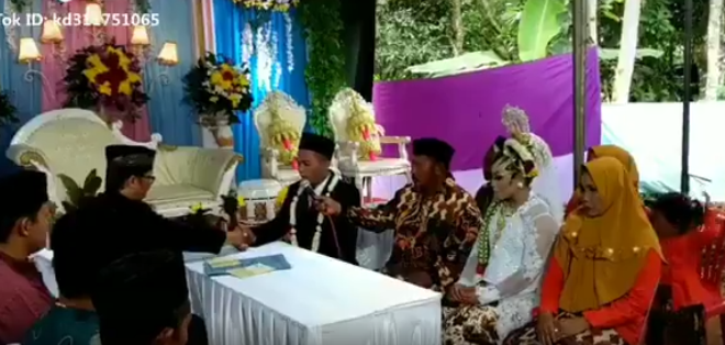 Detail Foto Akad Nikah Sederhana Nomer 39