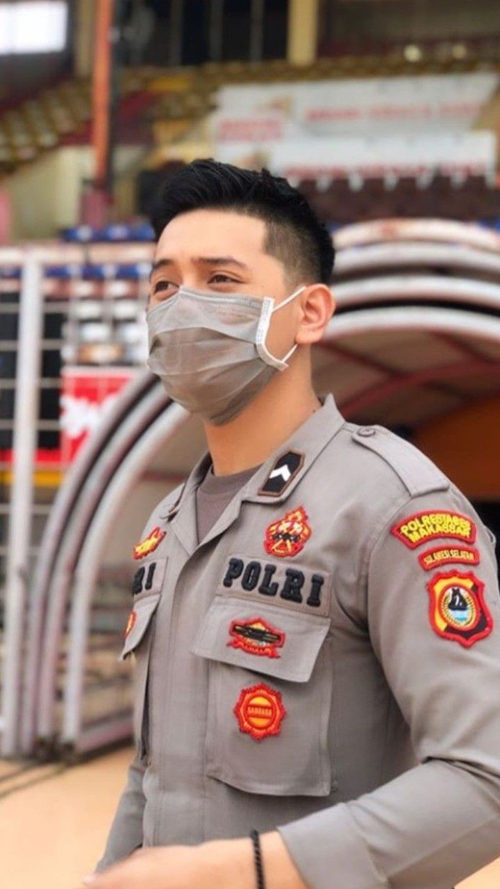 Detail Foto Akpol Ganteng Nomer 35