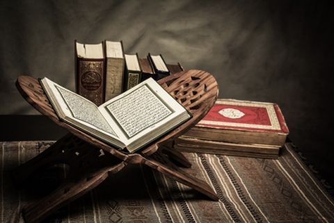 Detail Foto Al Qur An Nomer 27