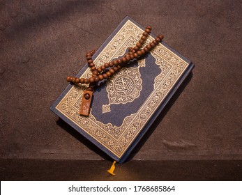 Detail Foto Al Quran Dan Tasbih Nomer 9